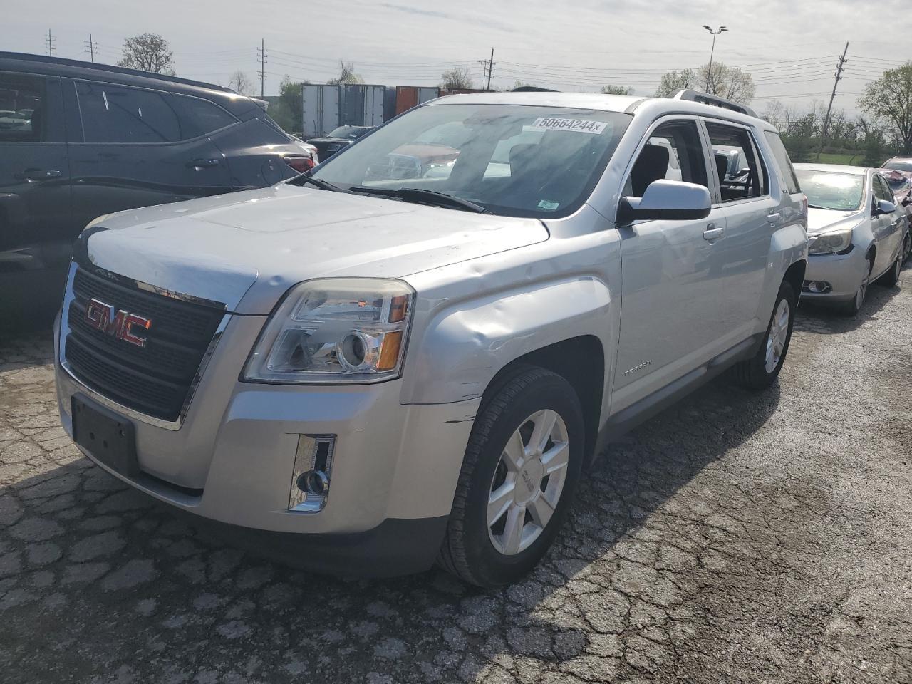 2013 GMC TERRAIN SL car image