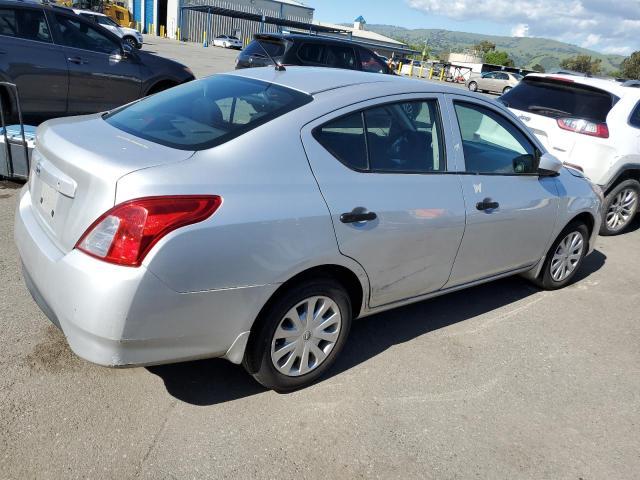 2016 Nissan Versa S - Image 3