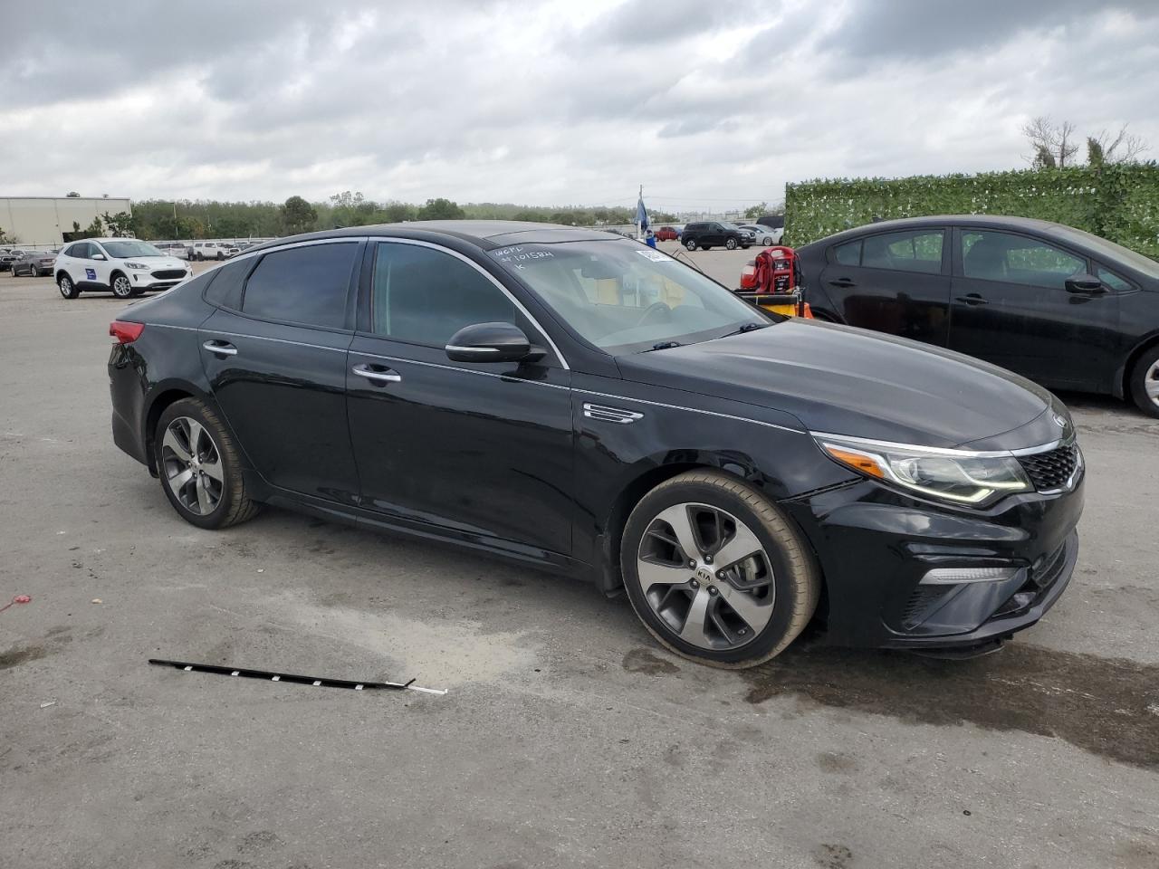 2019 KIA OPTIMA LX - Фото 4