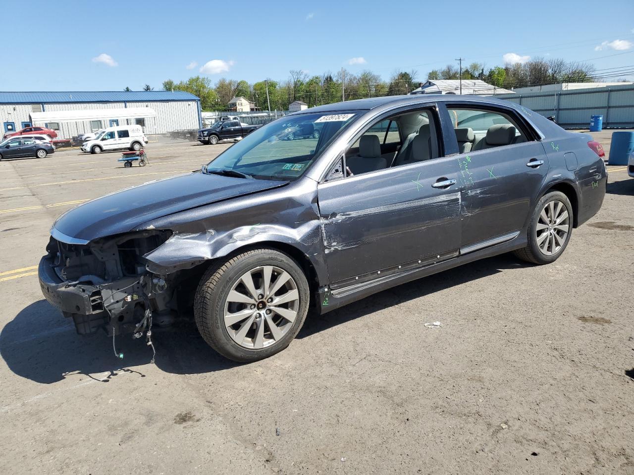 2011 TOYOTA AVALON BAS