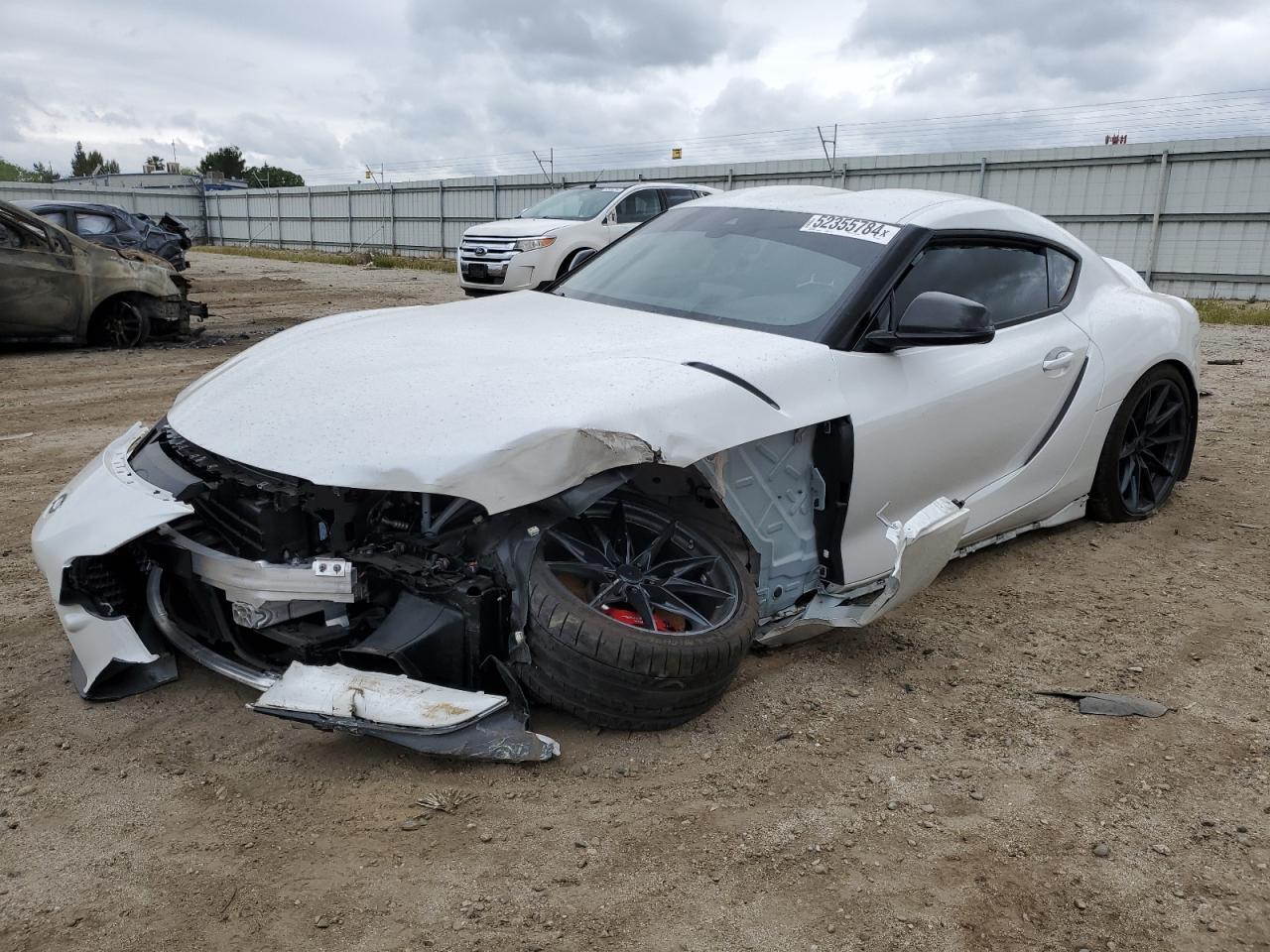 2023 TOYOTA SUPRA BASE car image