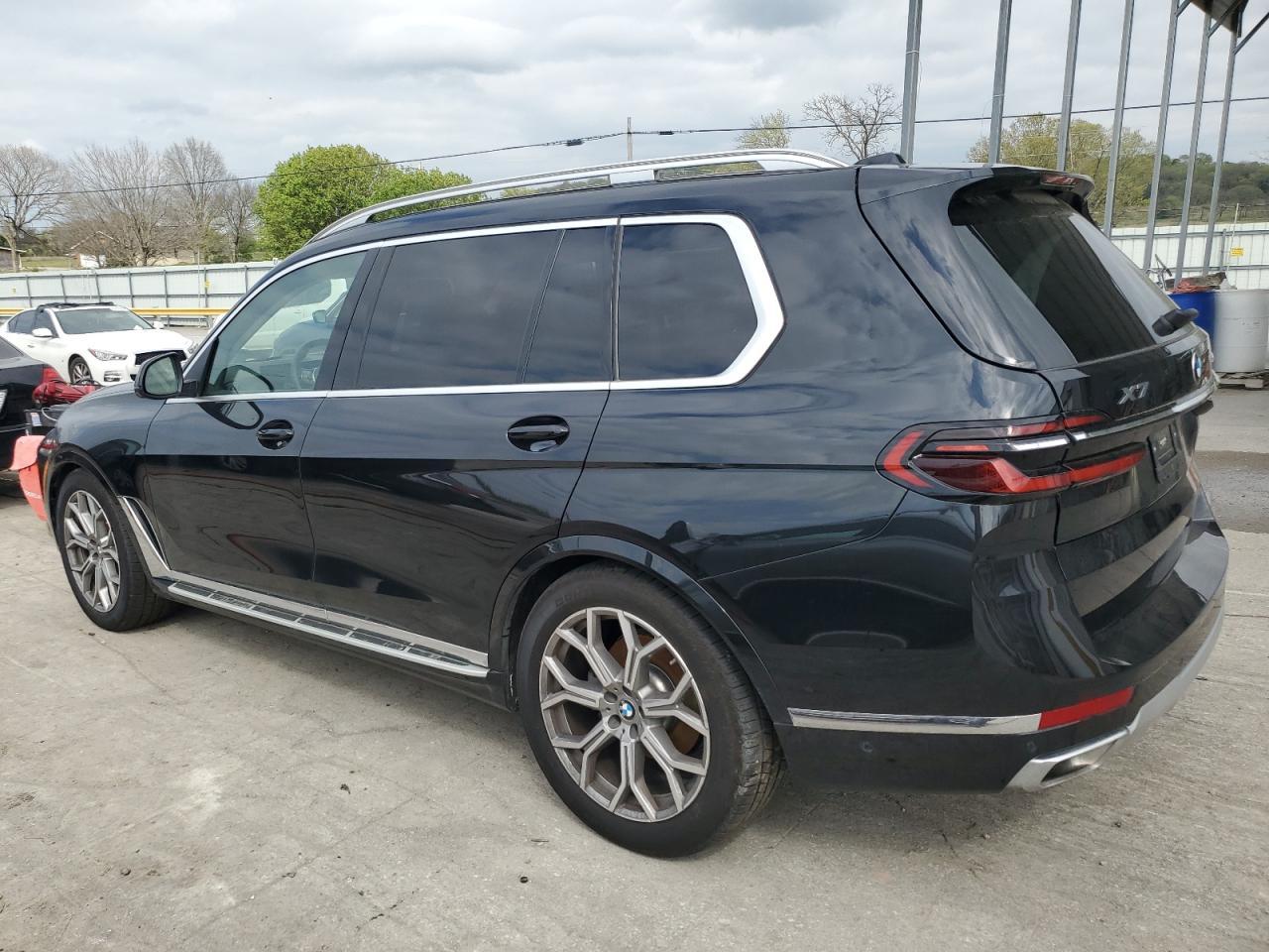 2024 BMW X7 XDRIVE4 - Фото 2