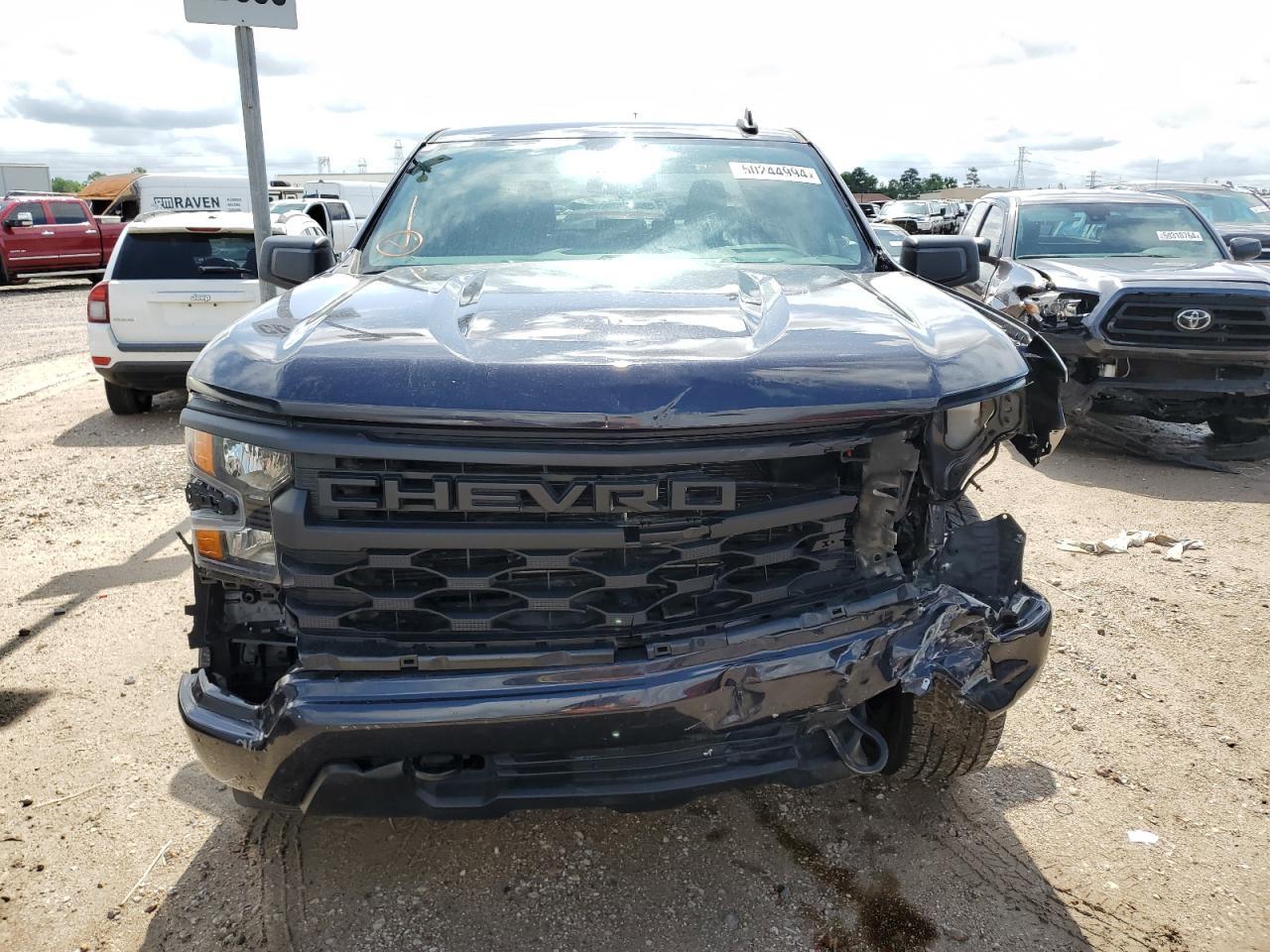 2023 CHEVROLET SILVERADO - Фото 5