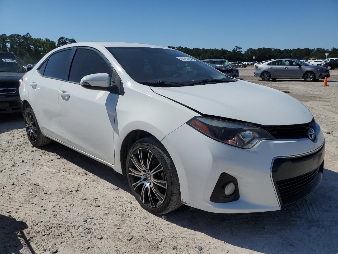 2014 TOYOTA COROLLA L - Image 4