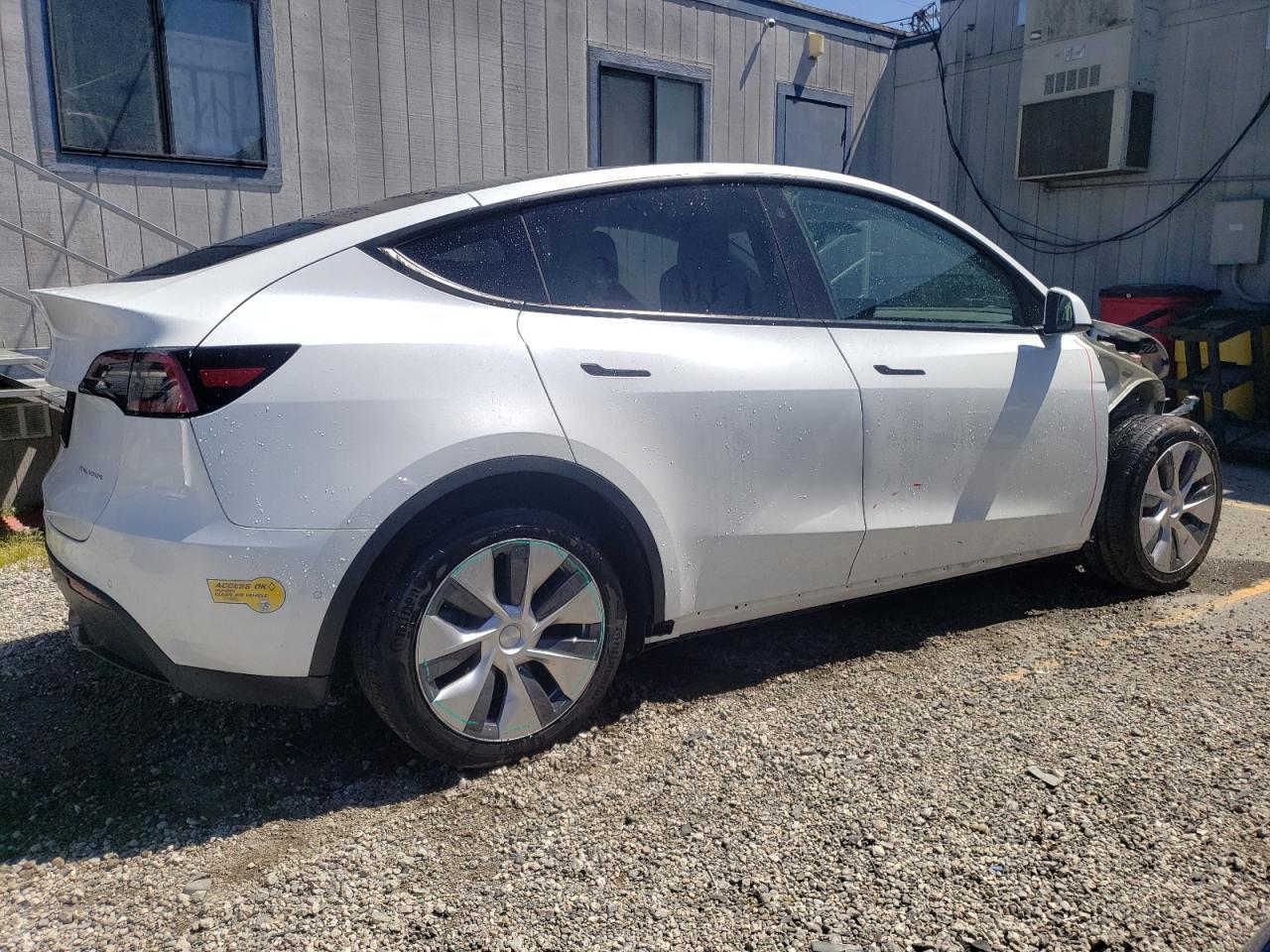 2022 TESLA MODEL Y - Image 3