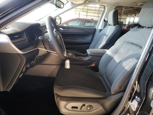 2024 Jeep Grand Cherokee Laredo - Image 7