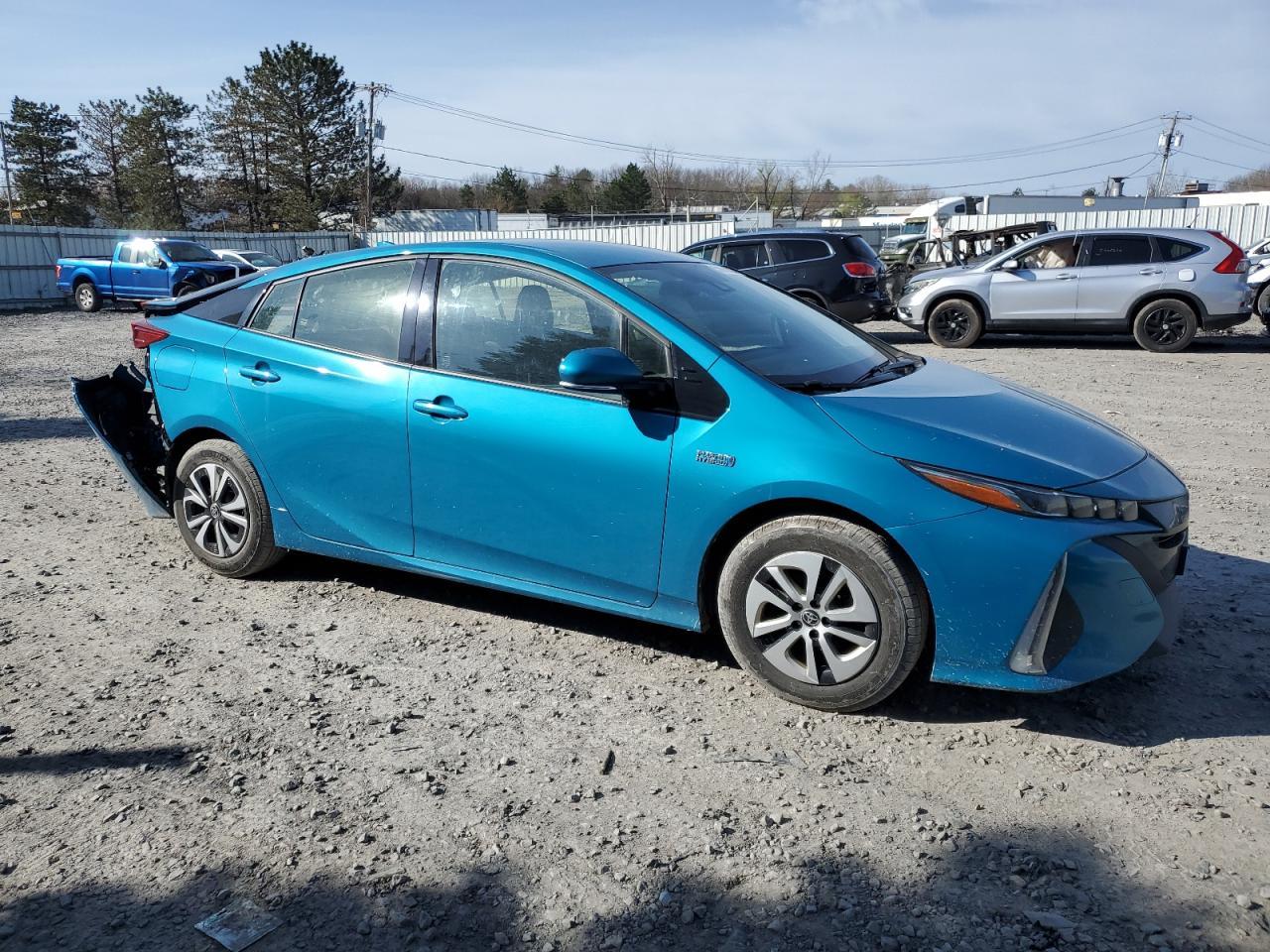 2018 TOYOTA PRIUS PRIM - Фото 4