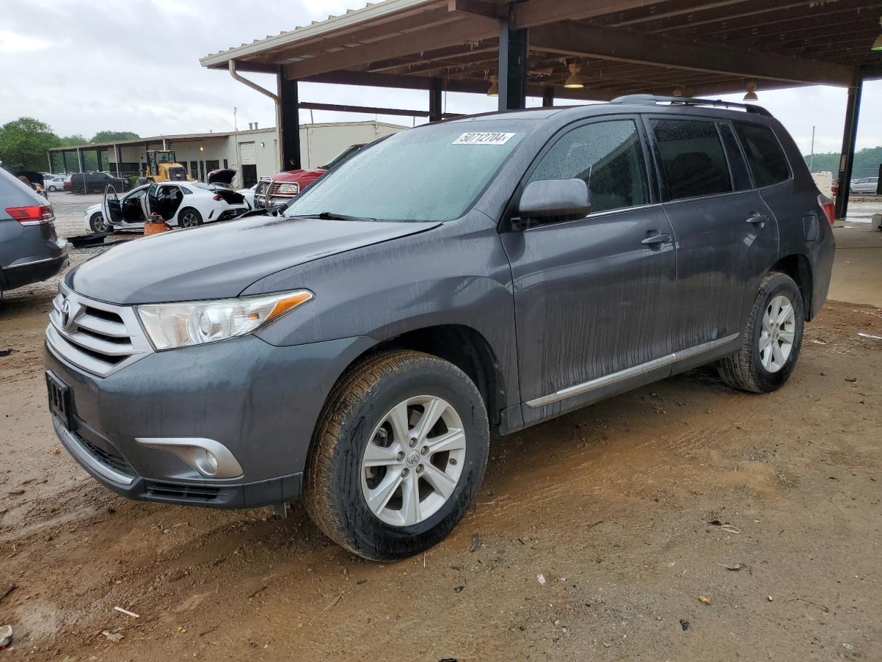 2013 TOYOTA HIGHLANDER car image