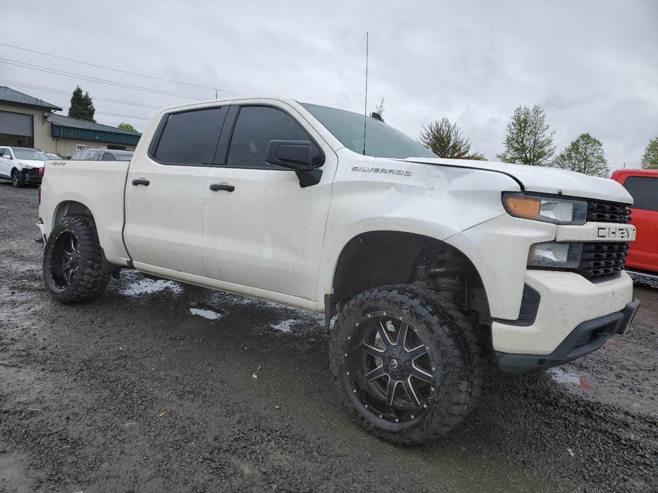 2019 CHEVROLET SILVERADO - Image 4