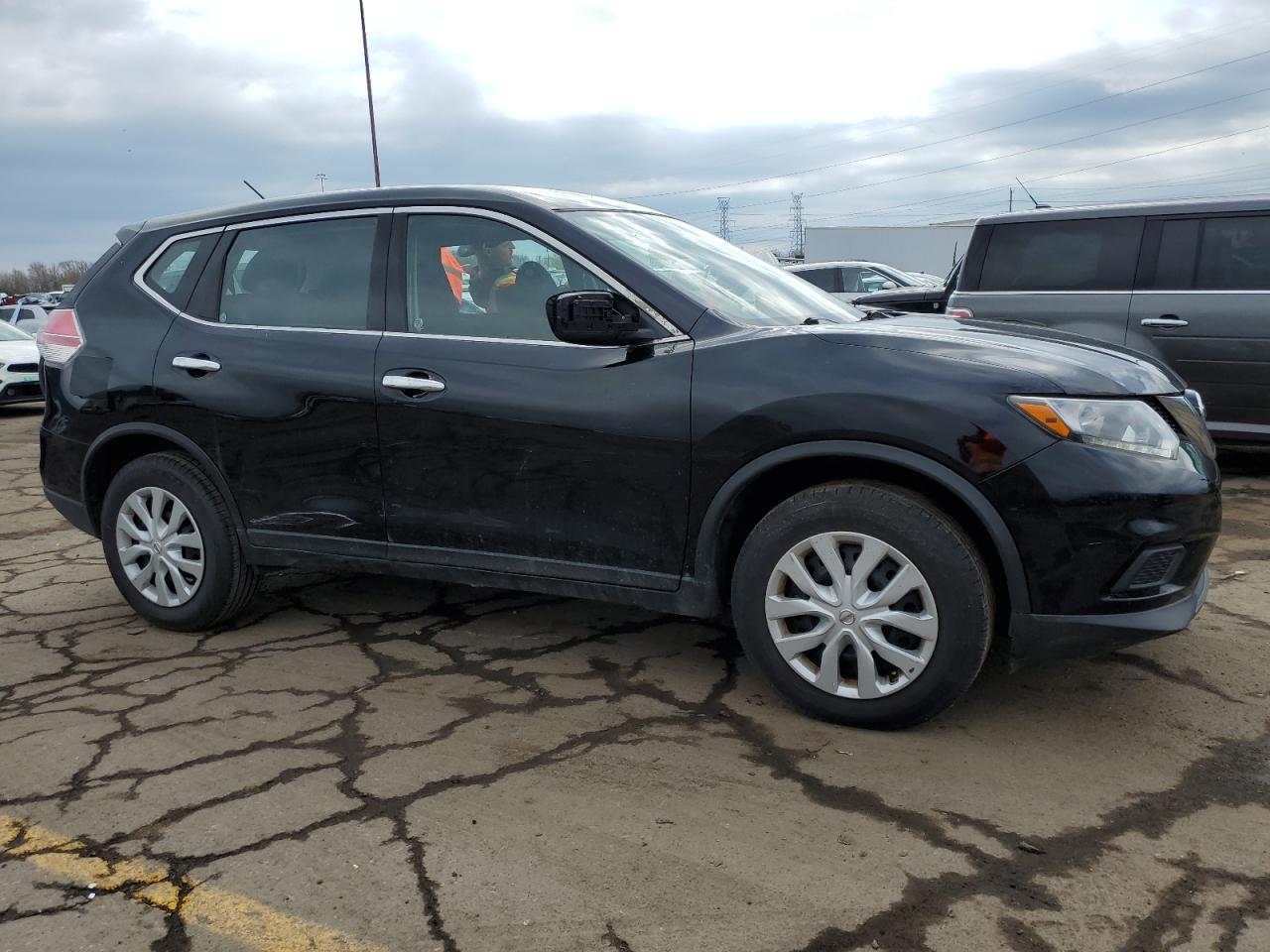 2015 NISSAN ROGUE S - Фото 4