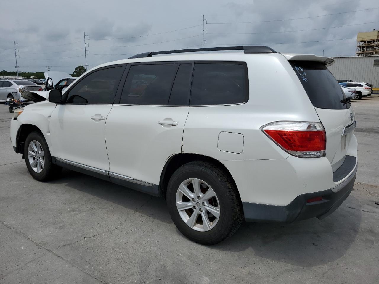 2011 TOYOTA HIGHLANDER - Фото 2