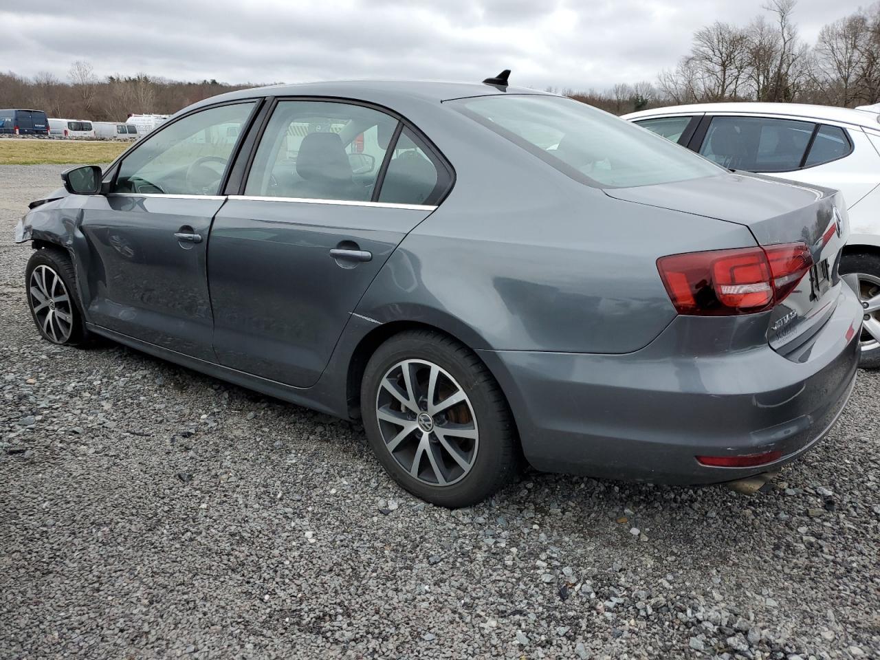 2017 VOLKSWAGEN JETTA SE - Фото 2