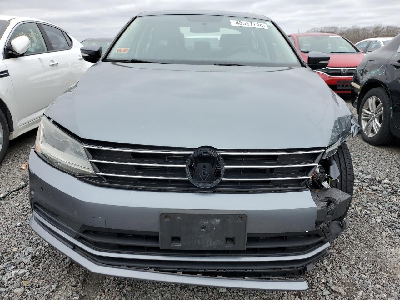 2017 VOLKSWAGEN JETTA SE - Фото 5