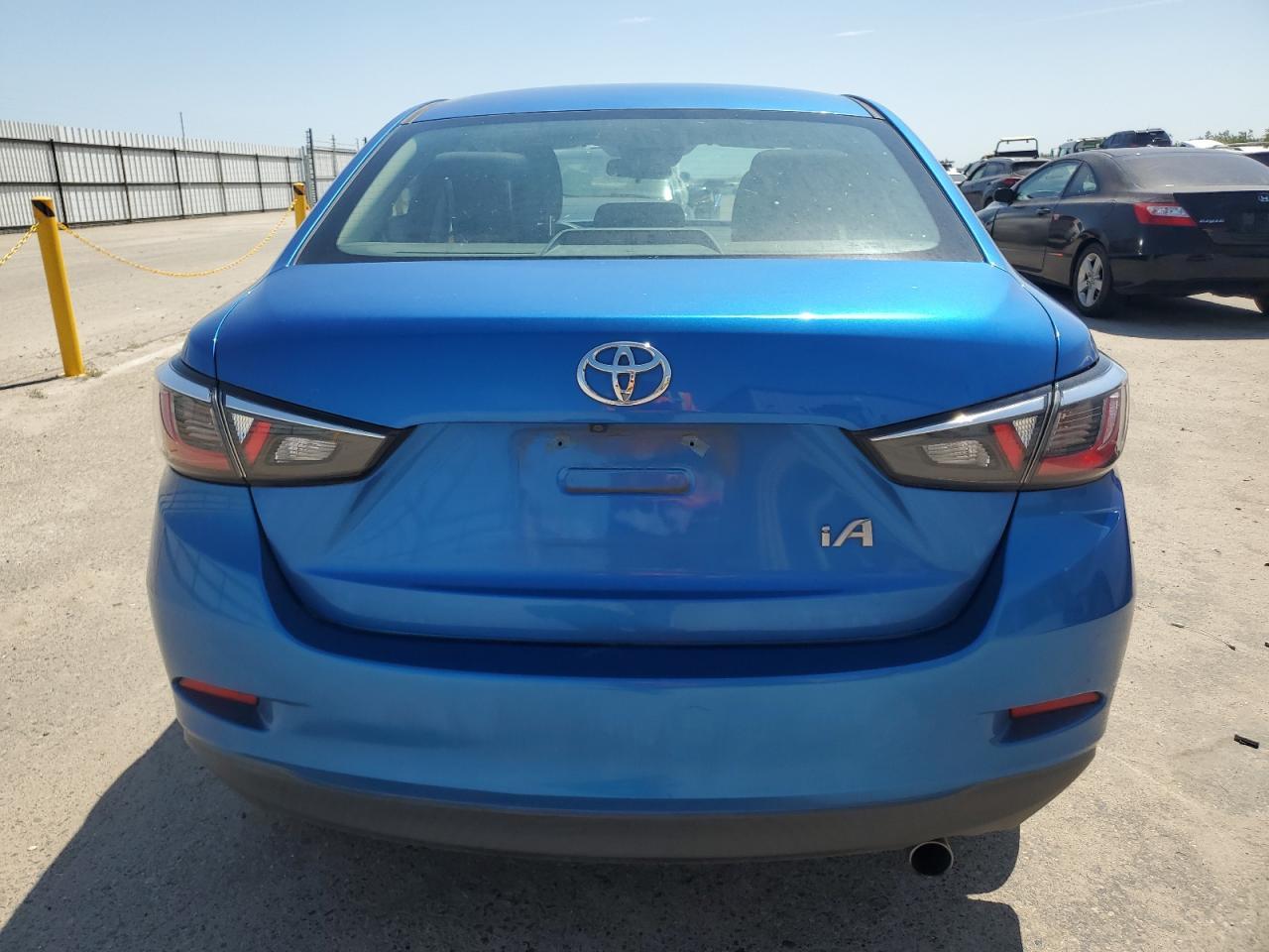 2017 TOYOTA YARIS IA - Image 6