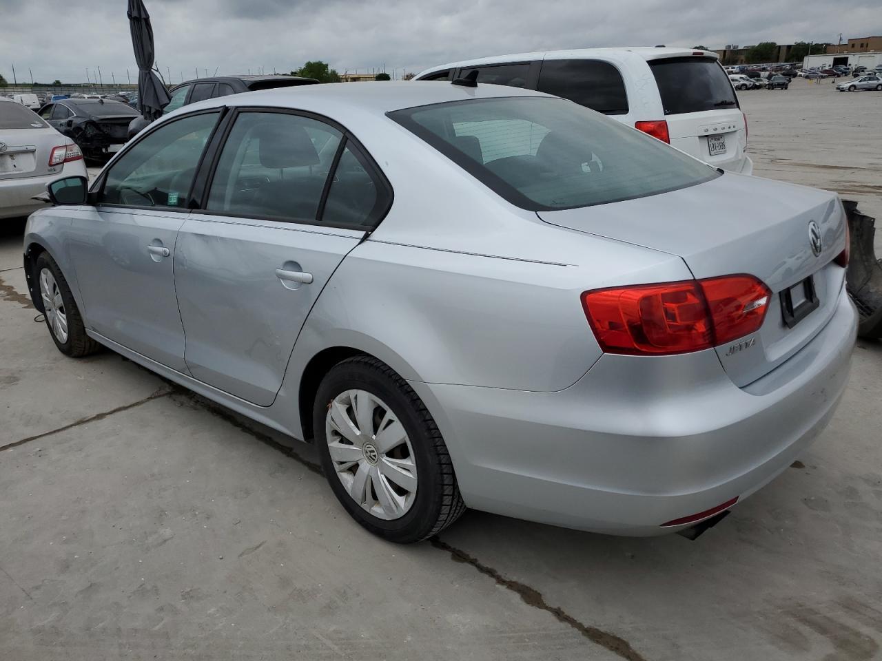 2014 VOLKSWAGEN JETTA SE - Image 2