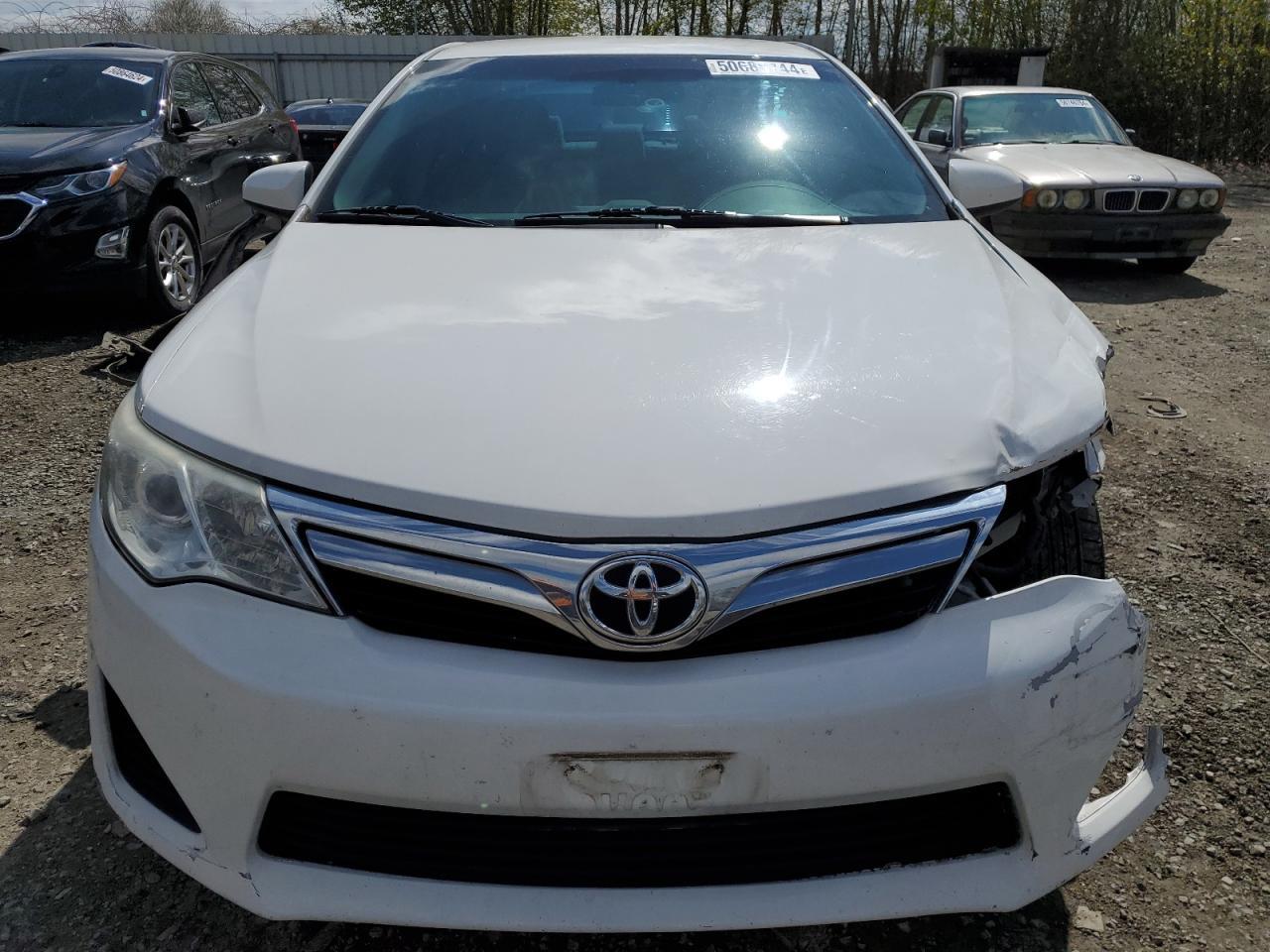 2014 TOYOTA CAMRY L - Image 5