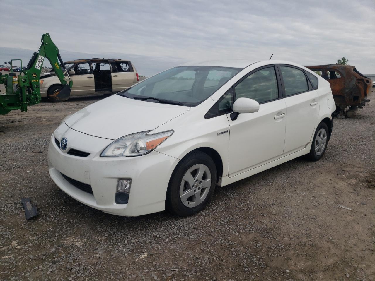 2011 TOYOTA PRIUS car image