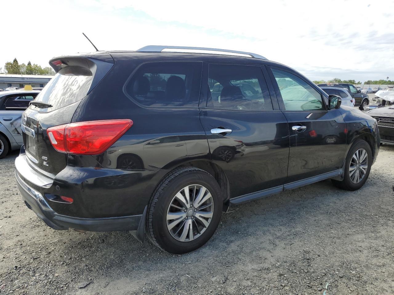 2018 NISSAN PATHFINDER - Image 3
