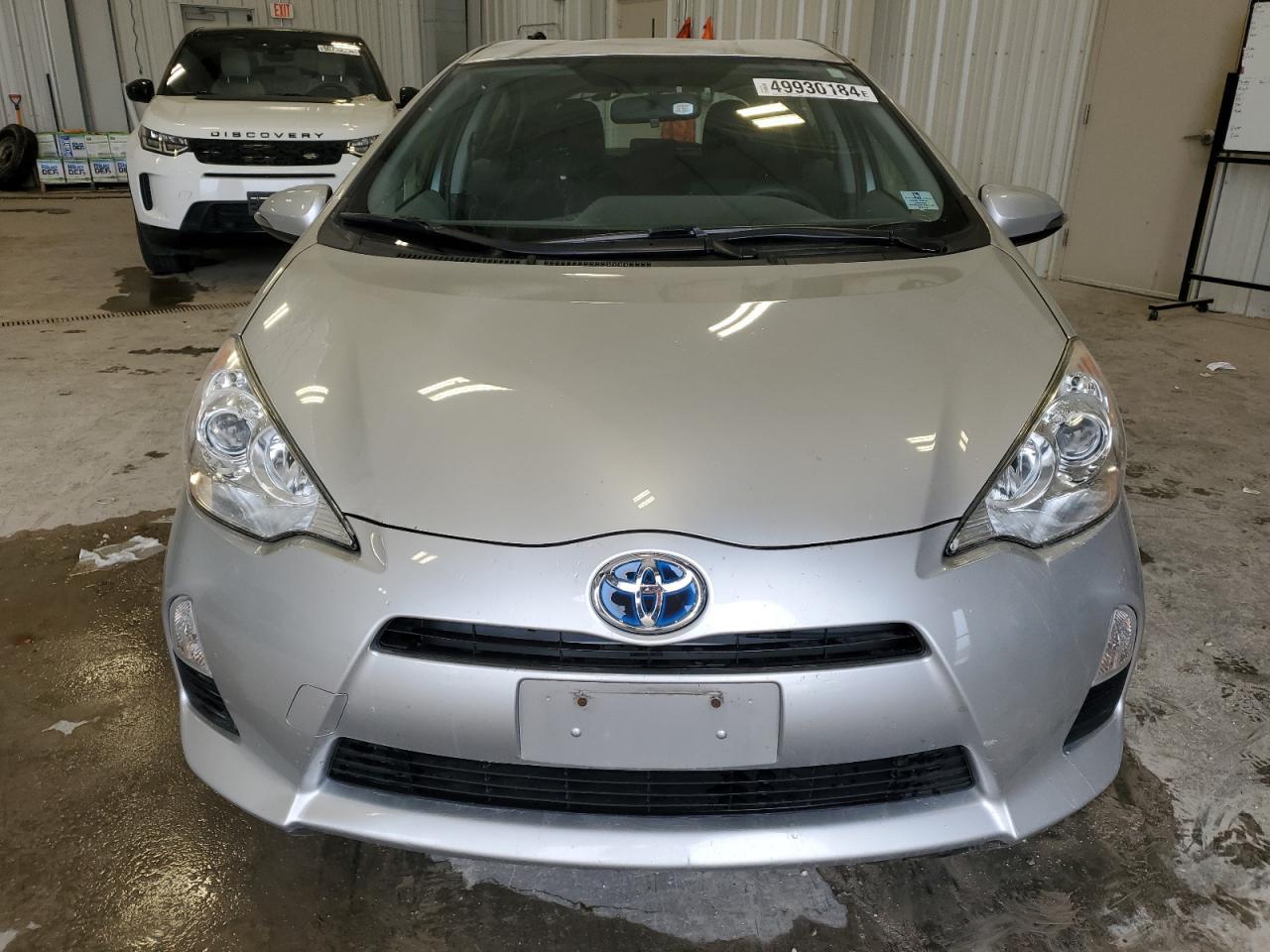 2013 TOYOTA PRIUS C - Фото 5