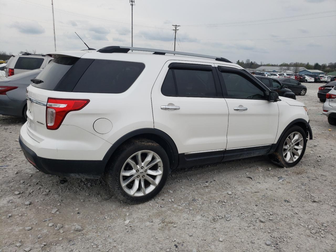 2013 FORD EXPLORER X - Image 3