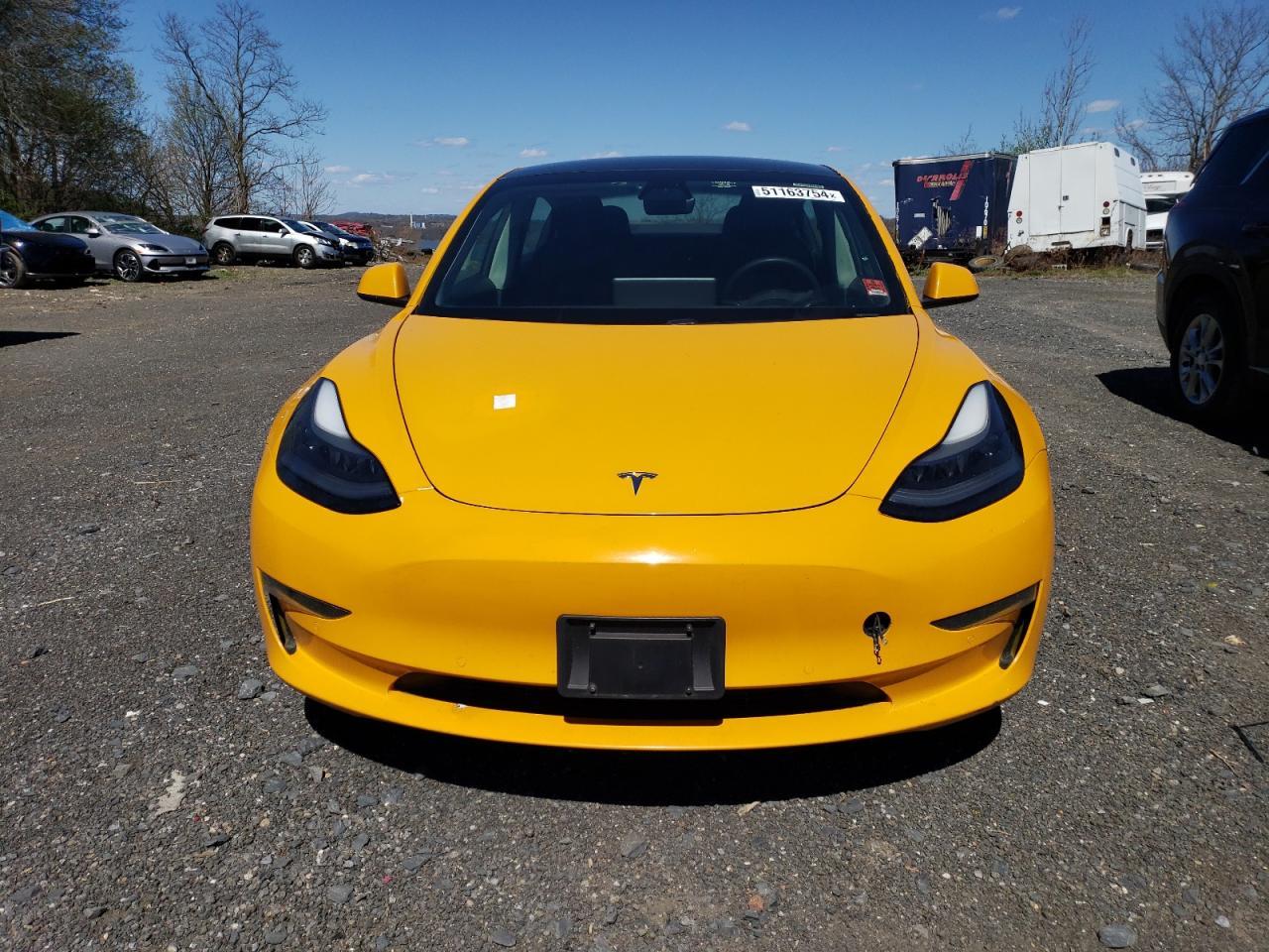 2021 TESLA MODEL 3 - Фото 5