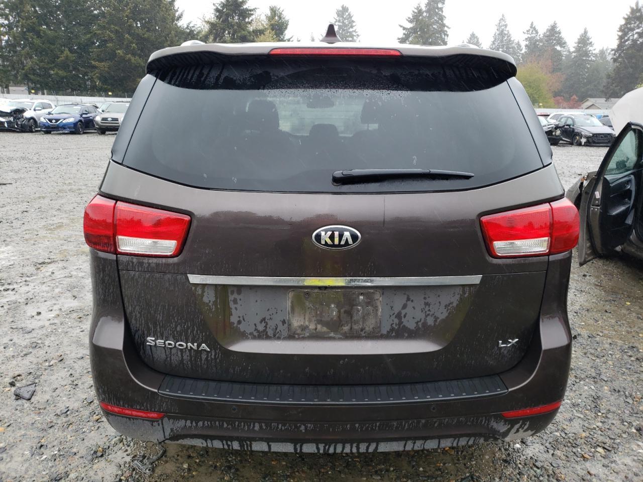 2016 KIA SEDONA LX - Фото 6
