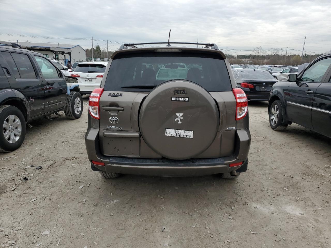 2011 TOYOTA RAV4 - Image 6