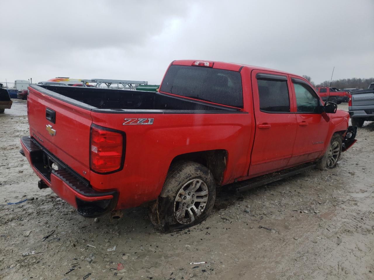 2017 CHEVROLET SILVERADO - Image 3