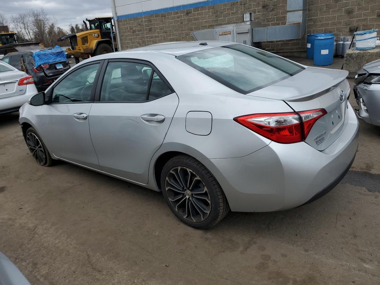 2016 TOYOTA COROLLA LE - Image 2