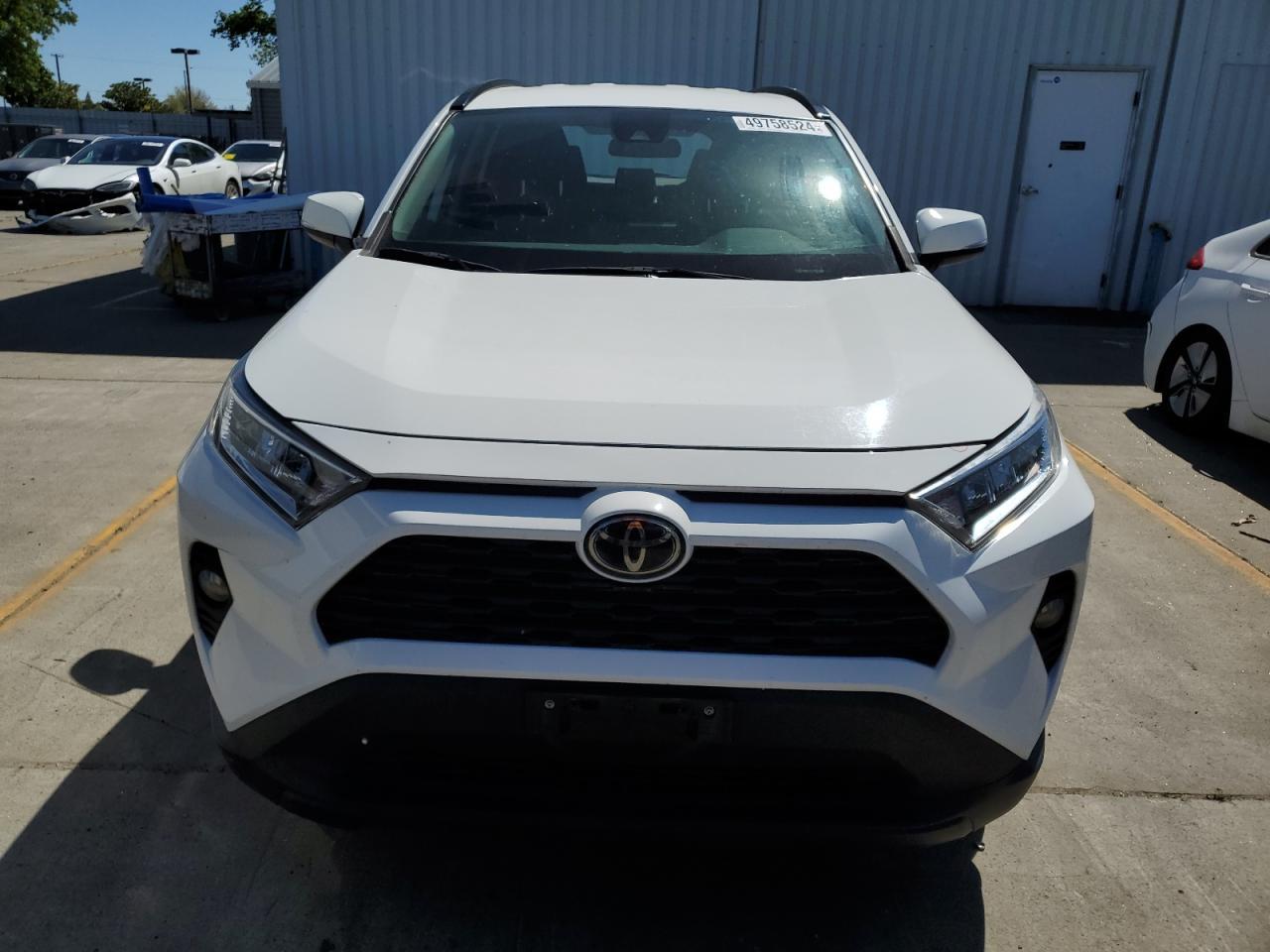 2020 TOYOTA RAV4 XLE - Image 5