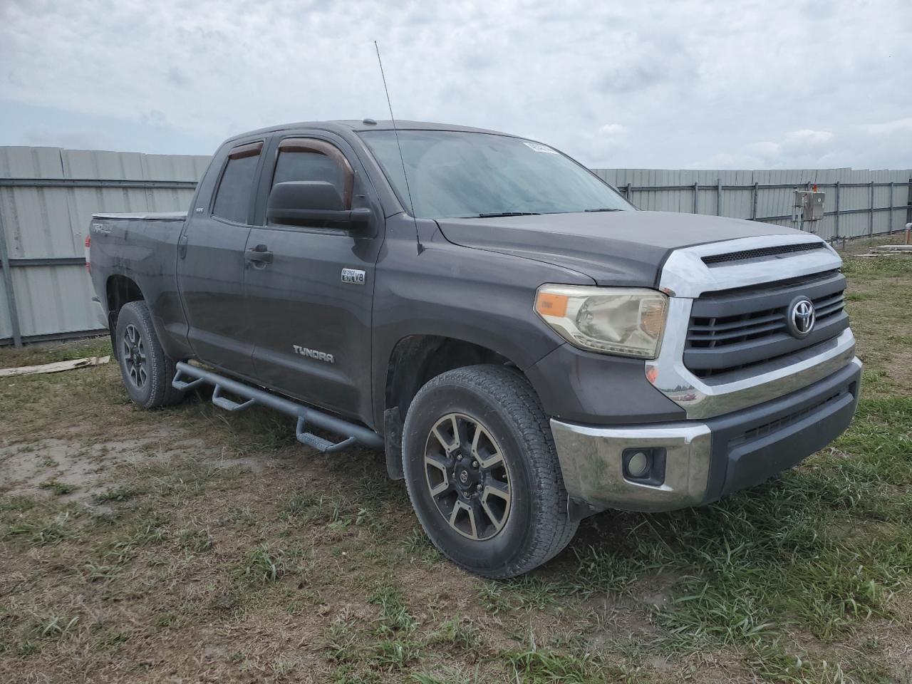 2014 TOYOTA TUNDRA DOU - Image 4