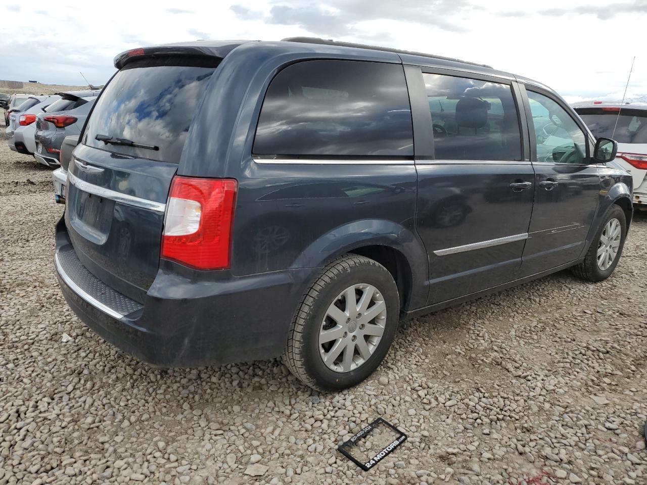 2014 CHRYSLER TOWN & COU - Image 3