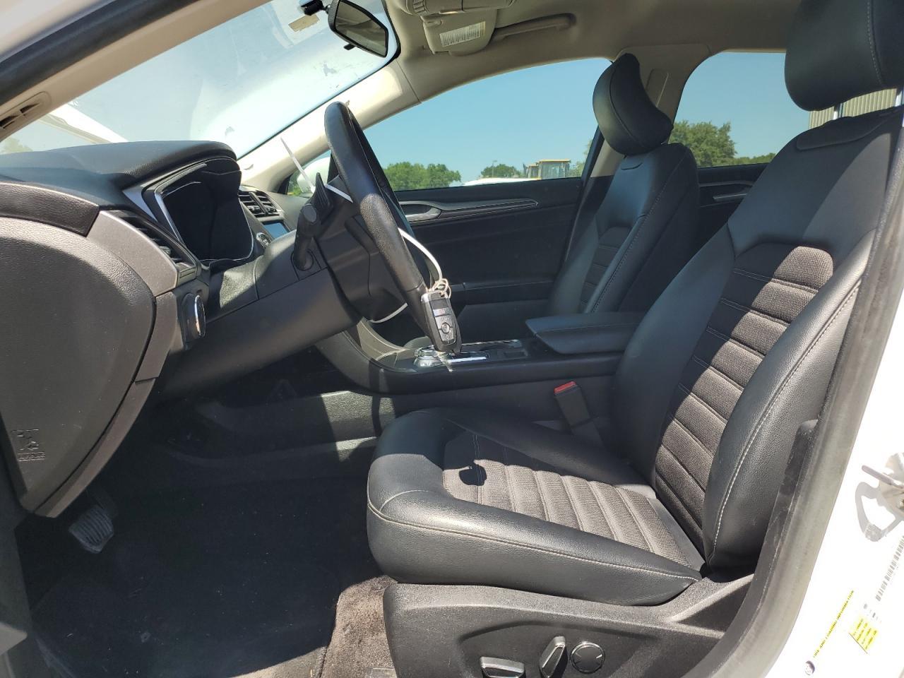 2017 FORD FUSION SE - Фото 7