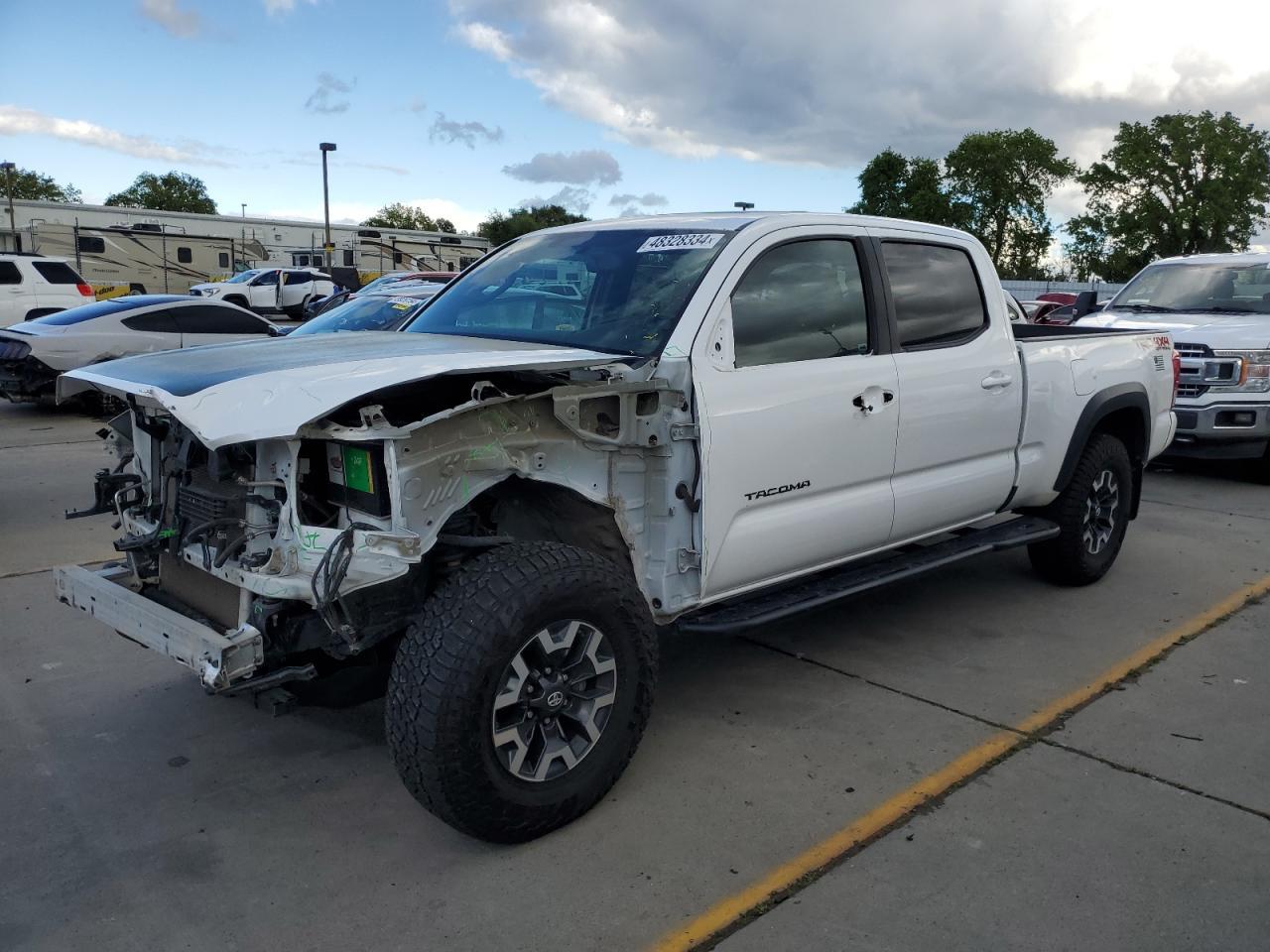 2017 TOYOTA TACOMA DOU