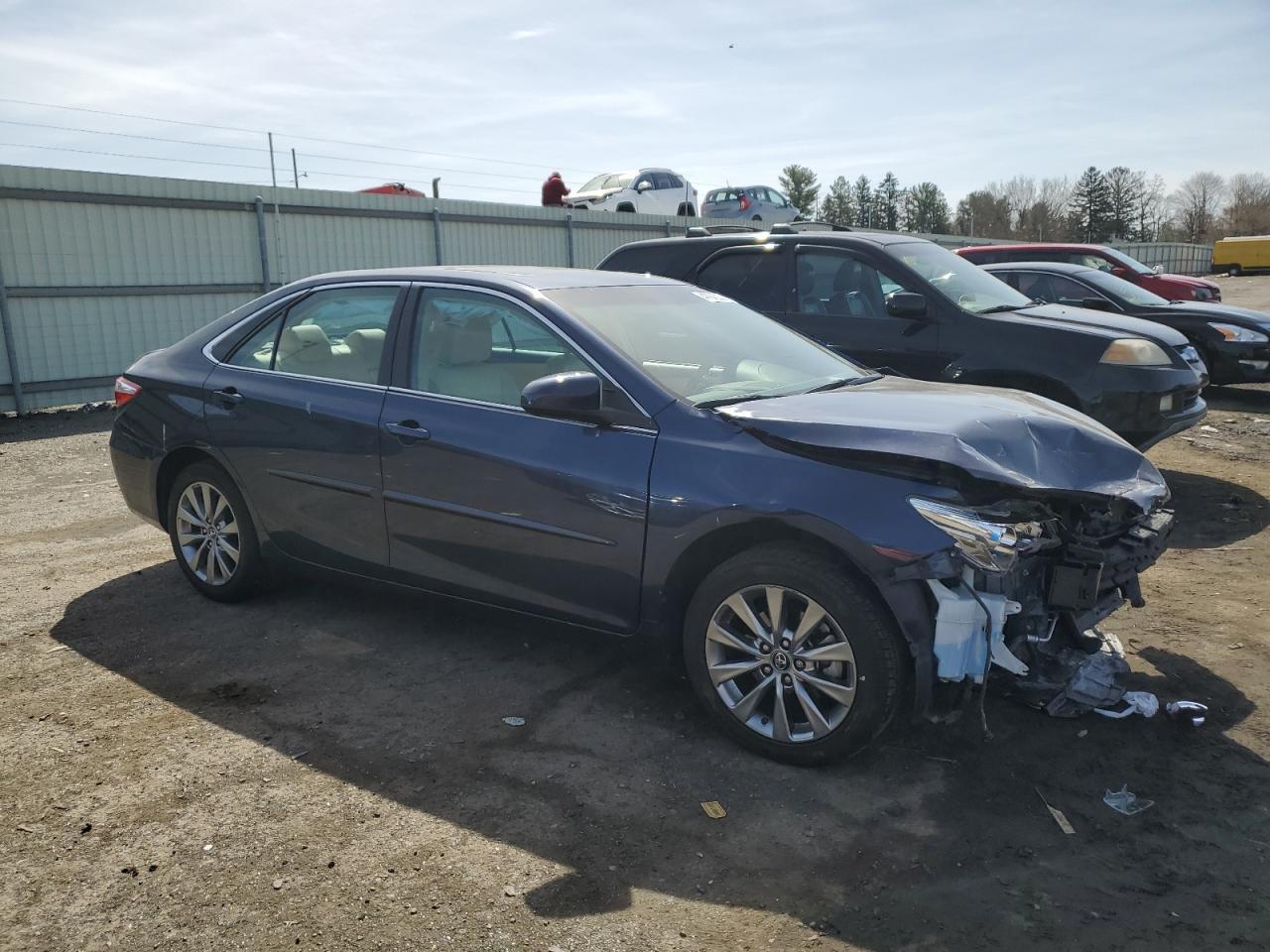 2017 TOYOTA CAMRY LE - Image 4