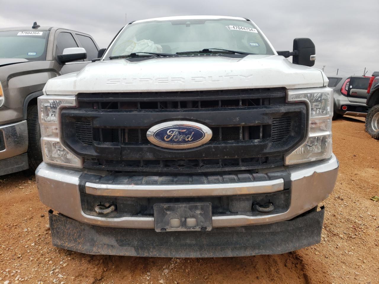 2022 FORD F250 SUPER - Фото 5