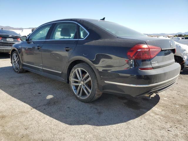 2017 Volkswagen Passat R-Line - Фото 2