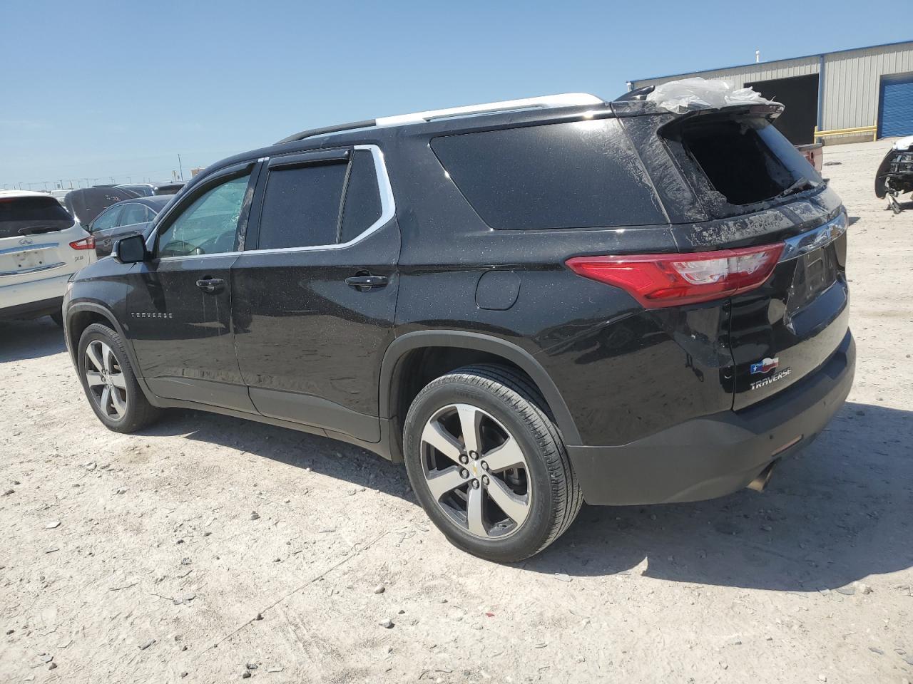 2018 CHEVROLET TRAVERSE L - Image 2