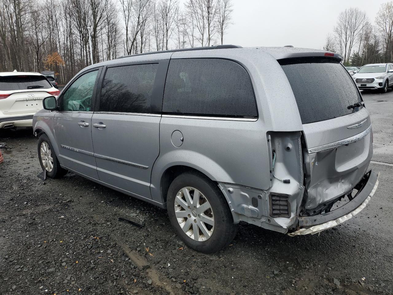 2014 CHRYSLER TOWN & COU - Фото 2