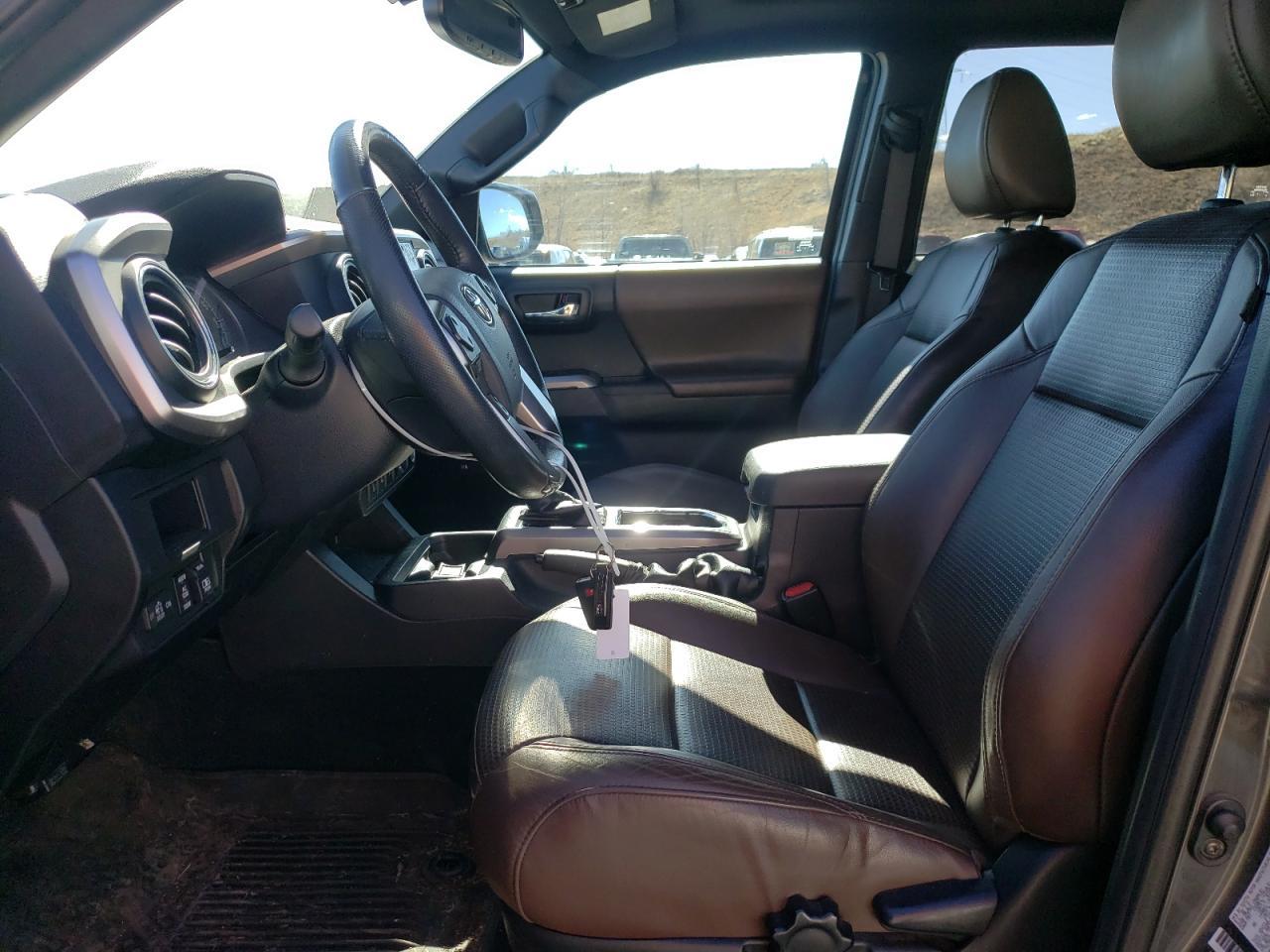 2017 TOYOTA TACOMA DOU - Image 7