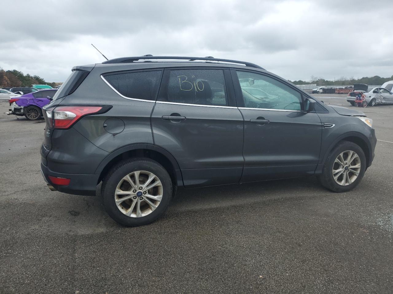 2017 FORD ESCAPE SE - Фото 3