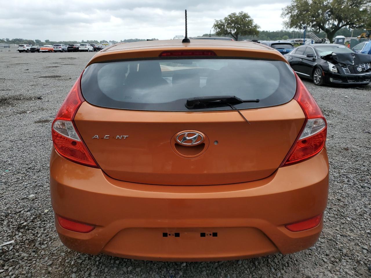 2015 HYUNDAI ACCENT GS - Image 6
