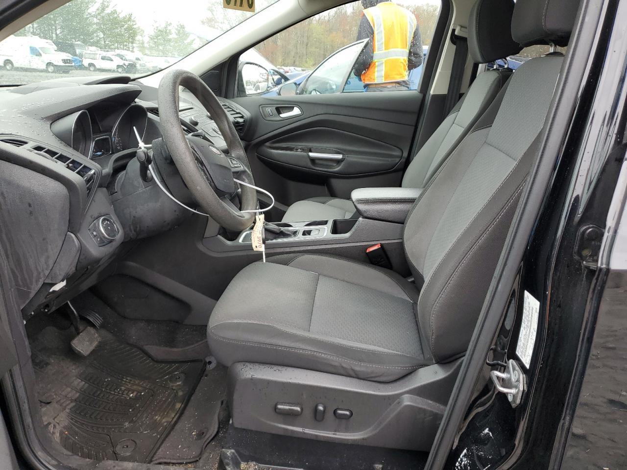 2017 FORD ESCAPE SE - Image 7