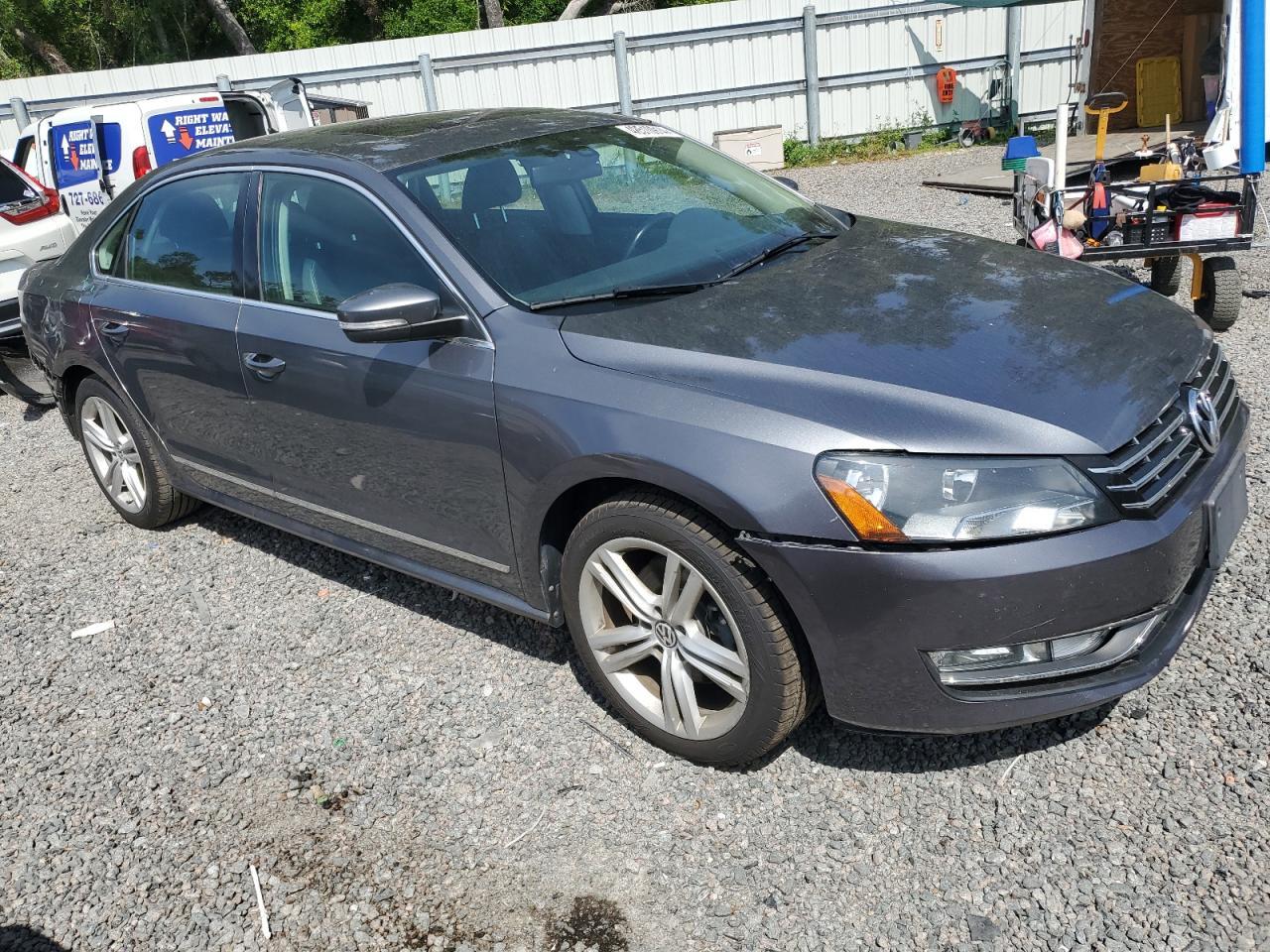 2014 VOLKSWAGEN PASSAT SE - Фото 4
