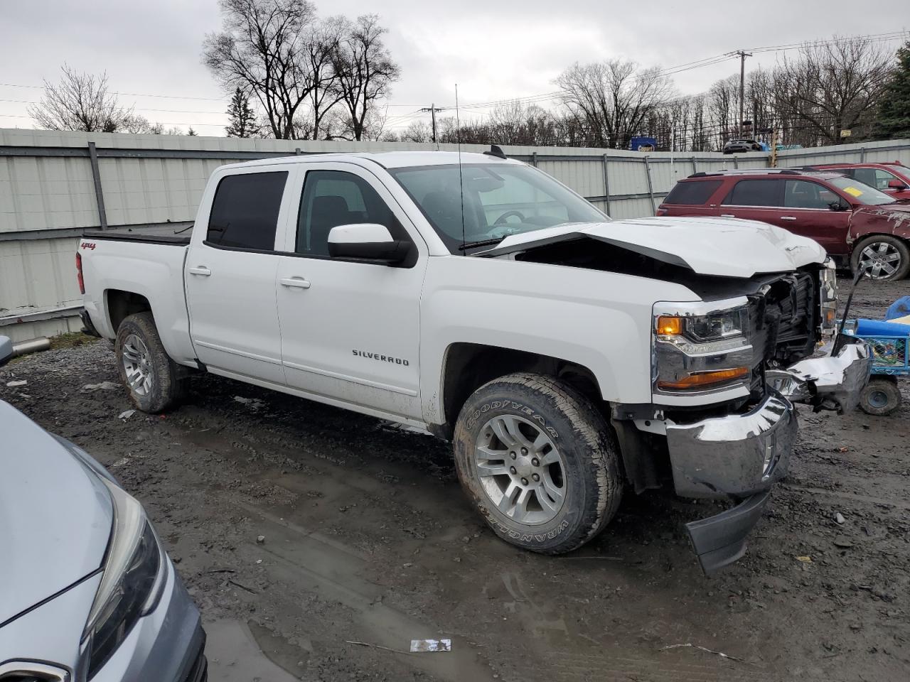 2018 CHEVROLET SILVERADO - Image 4