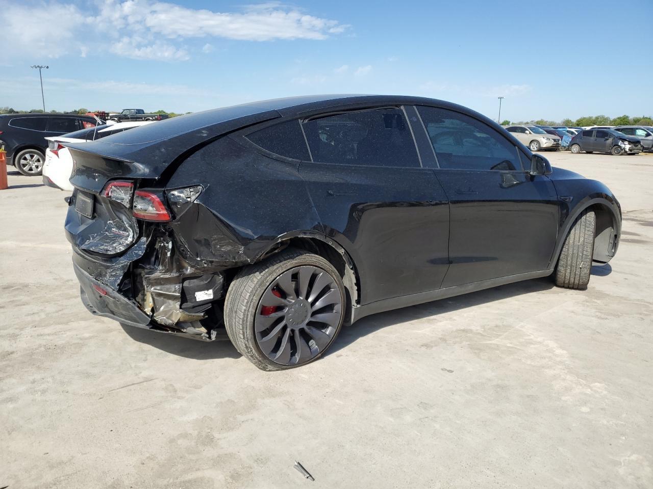 2022 TESLA MODEL Y - Image 3