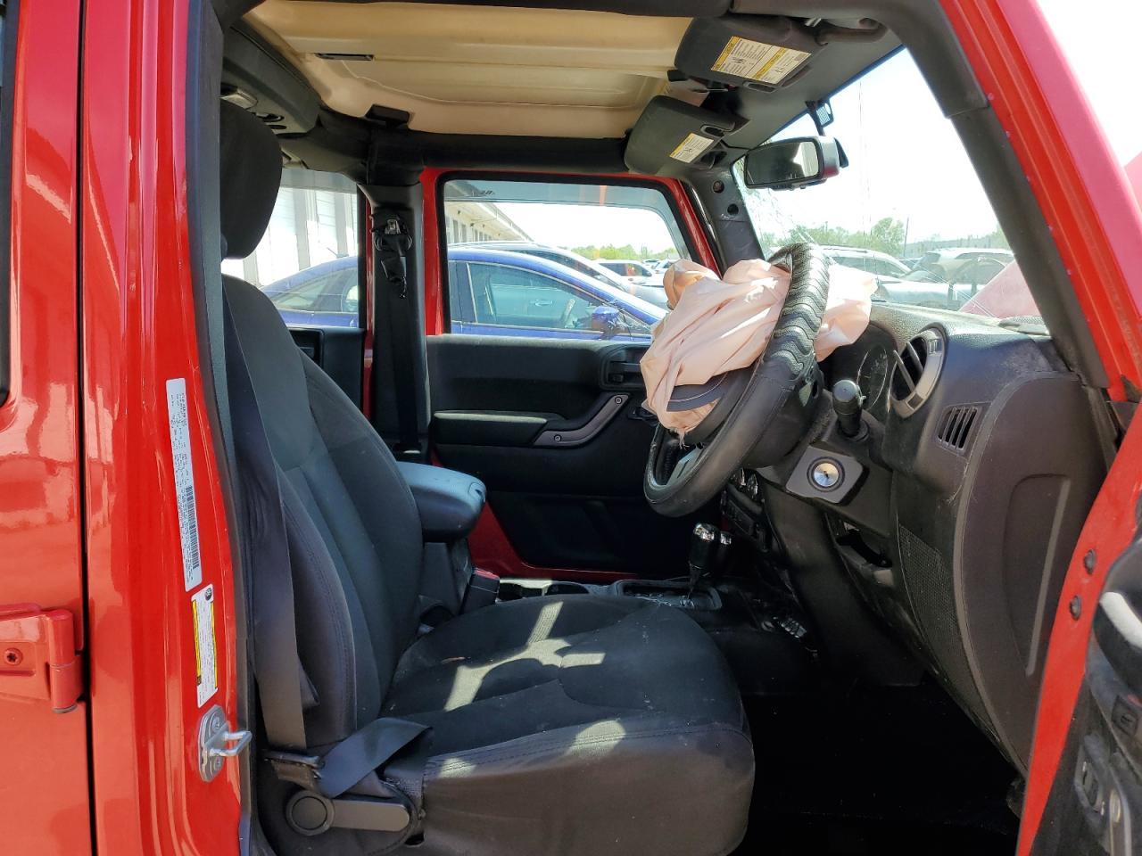 2015 JEEP WRANGLER U - Image 7