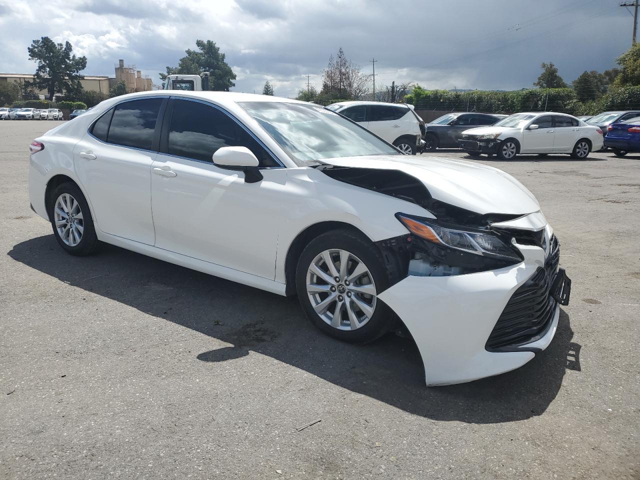 2018 TOYOTA CAMRY L - Image 4