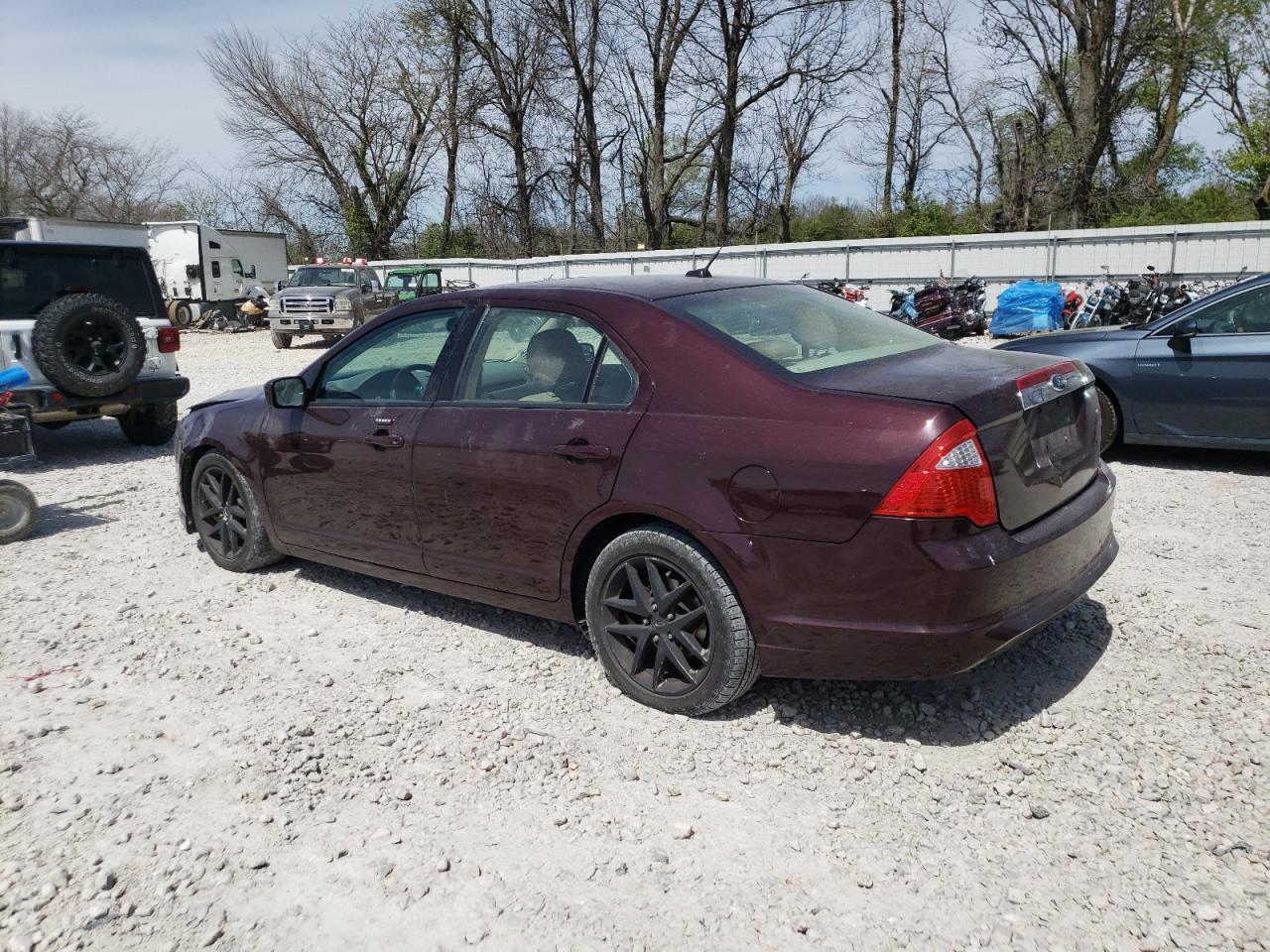 2011 FORD FUSION SEL - Image 2