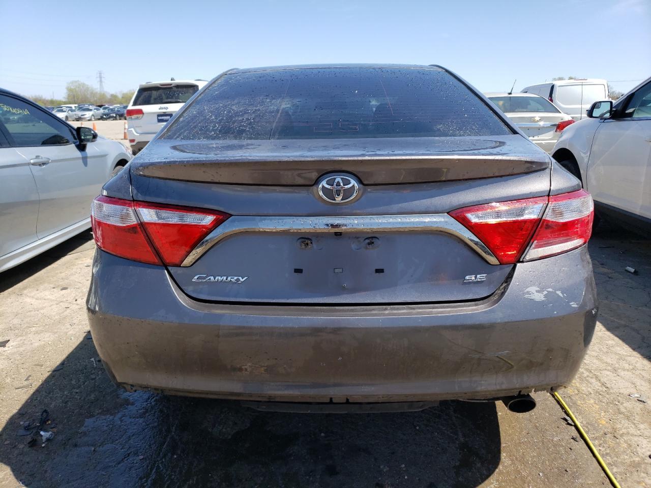 2016 TOYOTA CAMRY LE - Фото 6